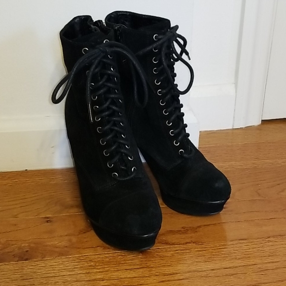 Steve Madden Seanna suede laced zip up heels - Picture 3 of 9